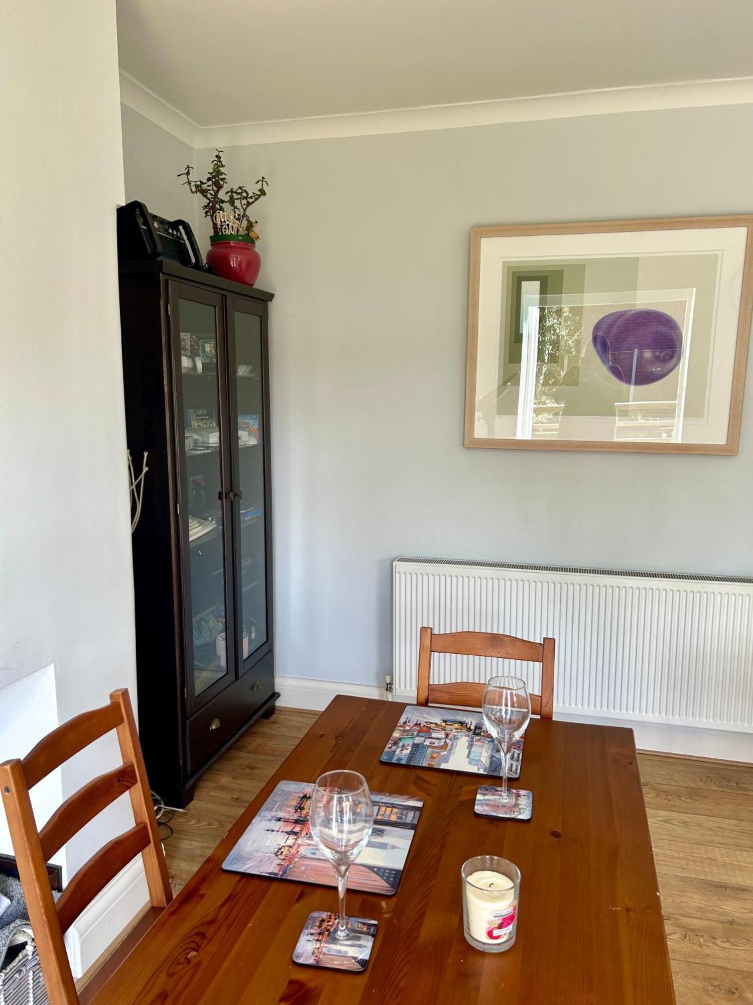 Lovely, Large Double Bedroom With Park View In Home Hazel Grove Eksteriør bilde